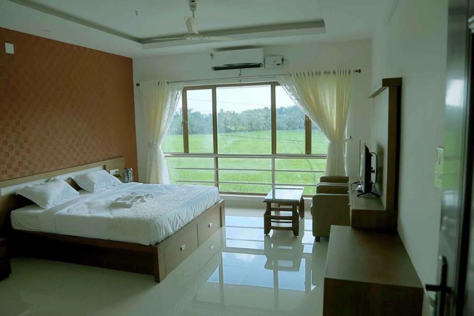 Captains Cabin Backwater Resort Alappuzha Extérieur photo