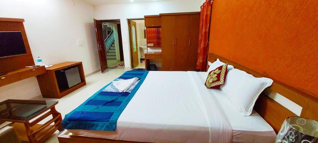 Captains Cabin Backwater Resort Alappuzha Extérieur photo